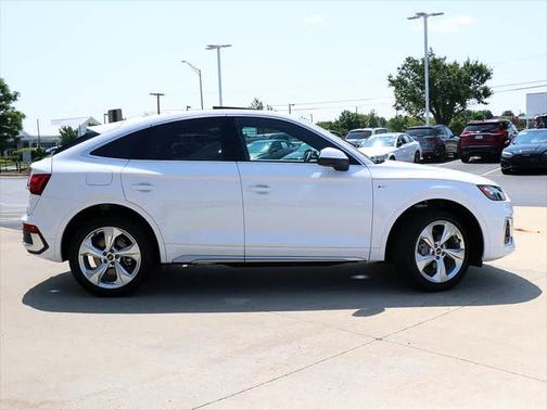 2024 Audi Q5 45 S line Premium