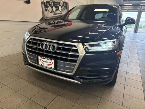 Moonlight Blue Metallic 2019 Audi Q5 2.0T Premium Plus