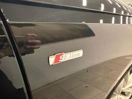 2023 Audi A4 45 S line Premium