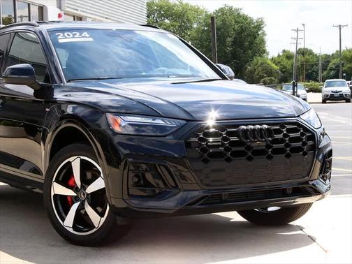 2024 Audi Q5 45 S line Prestige