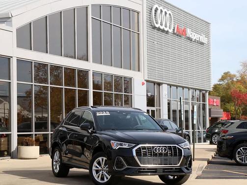 2025 Audi Q3 Premium 45 TFSI S line quattro Tiptronic