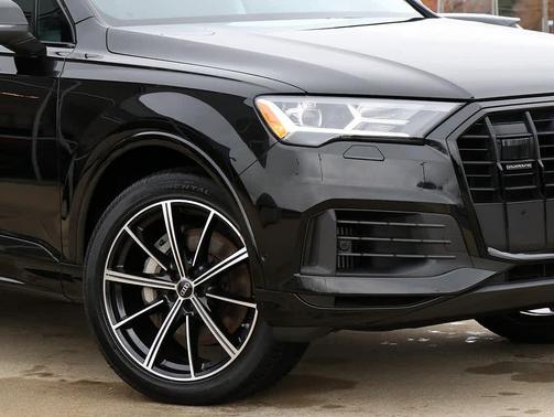 2023 Audi Q7 55 Premium Plus