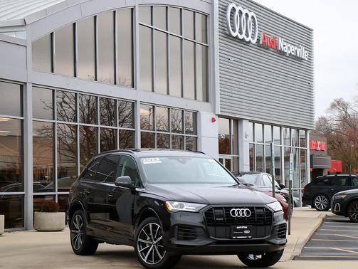 2023 Audi Q7 55 Premium Plus