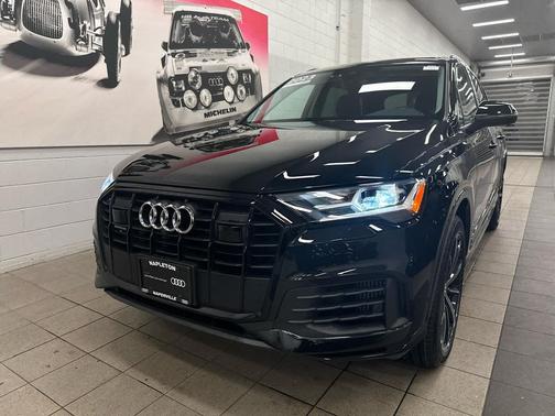 2023 Audi Q7 55 Premium Plus