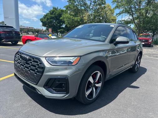 2024 Audi Q5 45 S line Premium Plus