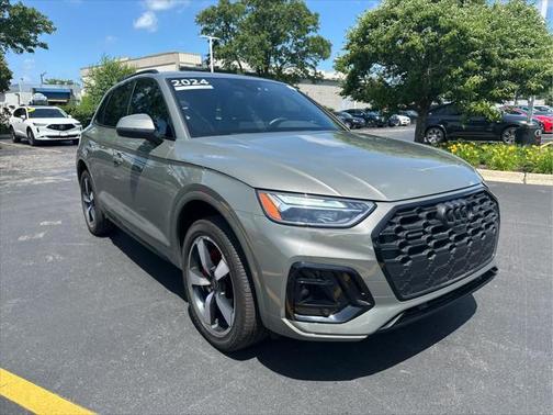 2024 Audi Q5 45 S line Premium Plus