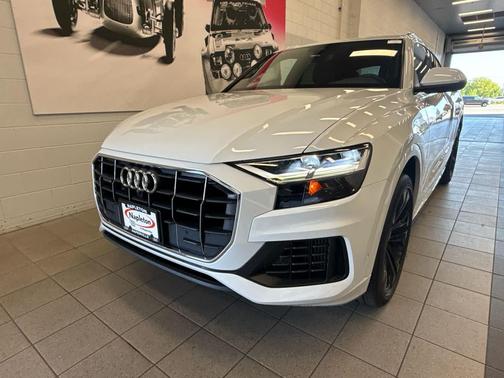 GLACIER WHITE 2019 Audi Q8 3.0T Premium Plus