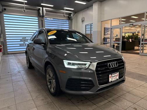 2017 Audi Q3 2.0T Prestige