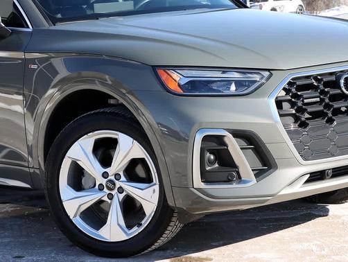 2023 Audi Q5 45 S line Premium Plus