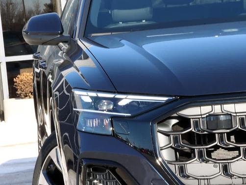 2026 Audi Q8 55 Premium Plus