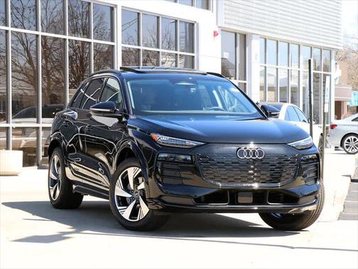 2025 Audi Q6 e-tron Premium Plus quattro