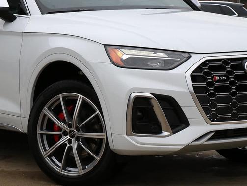 2025 Audi SQ5 3.0T Premium Plus