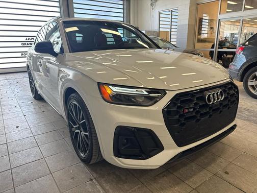 2023 Audi SQ5 3.0T Premium Plus