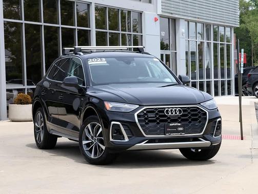 Mythos Black Metallic 2023 Audi Q5 45 S line Premium Plus