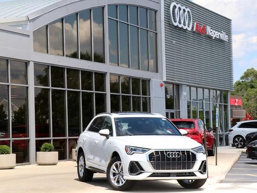 2025 Audi Q3 45 S line Premium Plus