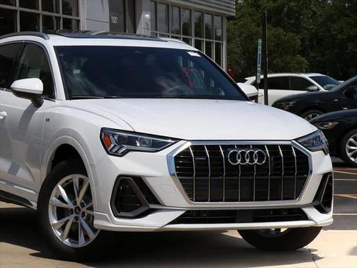 2025 Audi Q3 45 S line Premium Plus