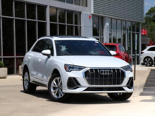 2025 Audi Q3 45 S line Premium Plus