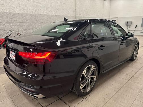 2021 Audi A4 45 S line Premium Plus