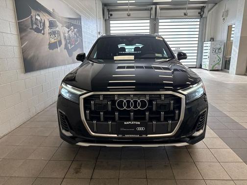 2025 Audi Q7 55 Premium Plus
