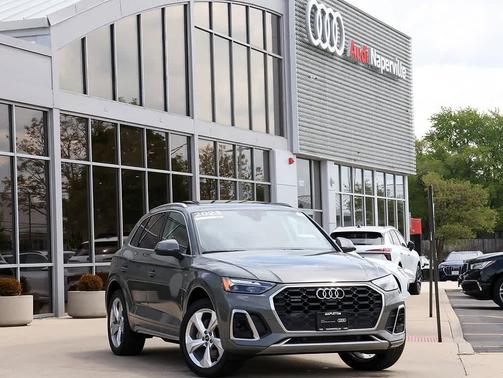 Chronos Gray Metallic 2023 Audi Q5 45 S line Premium Plus