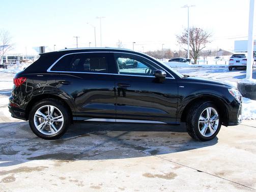 2023 Audi Q3 45 S line Premium Plus