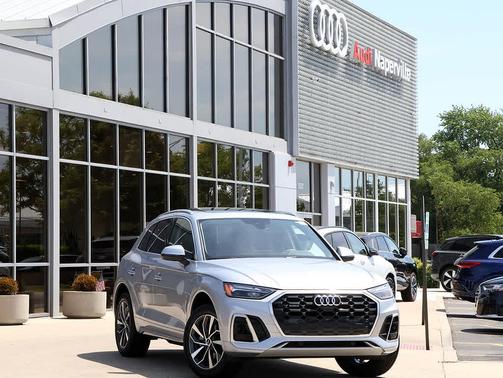 Florett Silver Metallic 2023 Audi Q5 45 S line Premium Plus