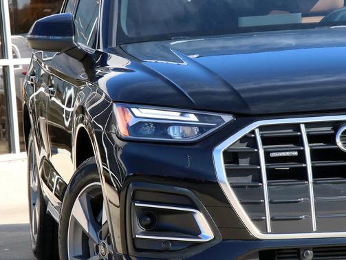 2023 Audi Q5 40 Premium Plus