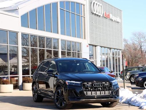 2026 Audi Q7 55 Premium Plus
