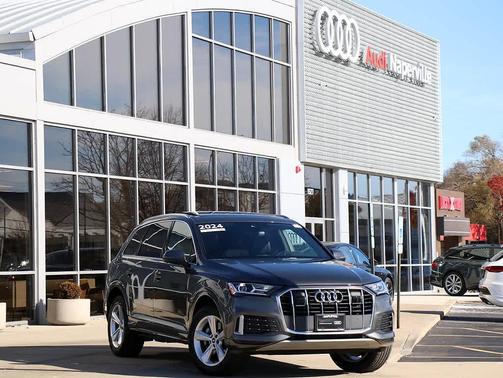 2024 Audi Q7 45 Premium
