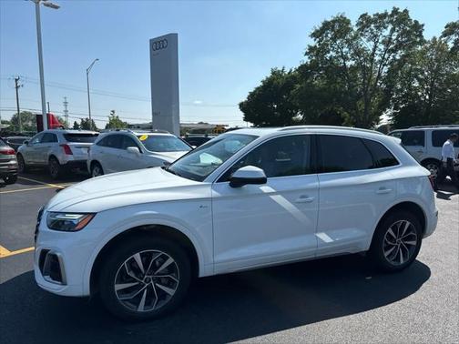 2024 Audi Q5 45 S line Premium Plus