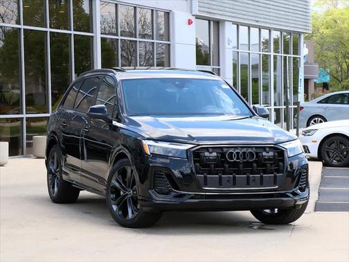 2025 Audi Q7 55 Premium Plus