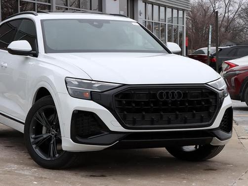 2026 Audi Q8 55 Premium