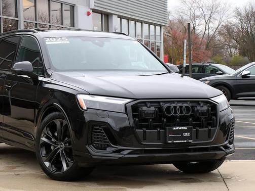 2025 Audi Q7 55 Premium Plus