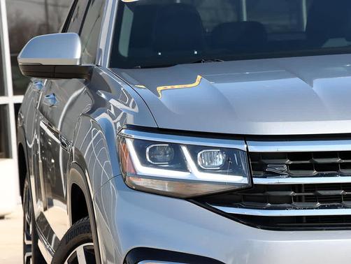 2021 Volkswagen Atlas Cross Sport 3.6L V6 SEL R-Line