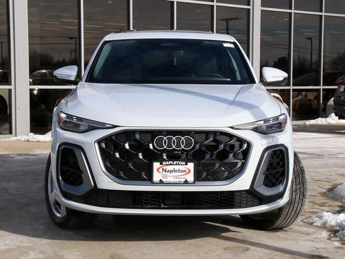 2025 Audi Q5 Premium Plus TFSI quattro S tronic