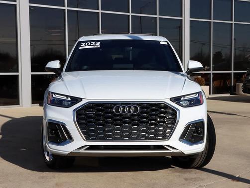 2023 Audi Q5 45 S line Premium Plus
