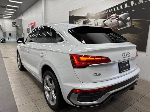 2023 Audi Q5 45 S line Premium Plus