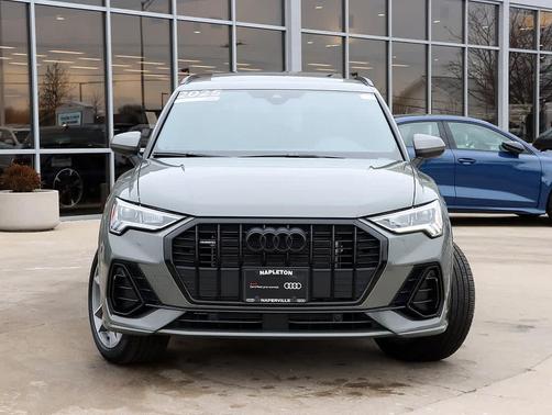 2025 Audi Q3 Premium 45 TFSI S line quattro Tiptronic