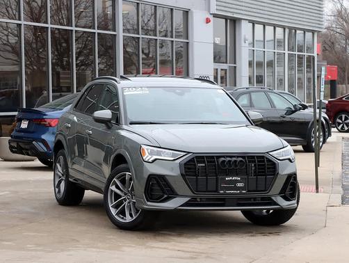 2025 Audi Q3 Premium 45 TFSI S line quattro Tiptronic