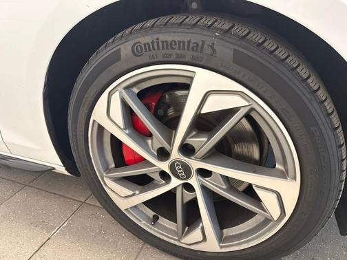 2023 Audi A4 Prestige 45 TFSI S line quattro S tronic