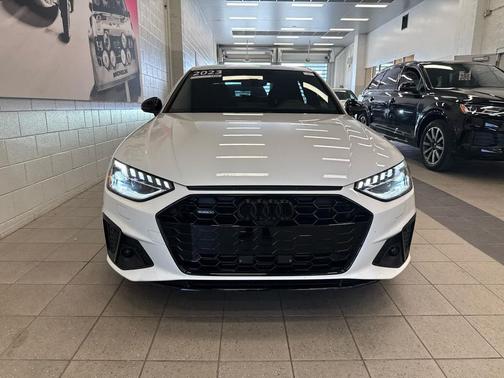 2023 Audi A4 Prestige 45 TFSI S line quattro S tronic