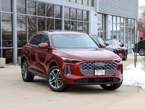 2025 Audi Q5 Premium Plus TFSI quattro S tronic