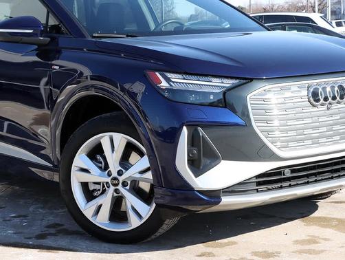 2023 Audi Q4 e-tron Prestige 50 quattro