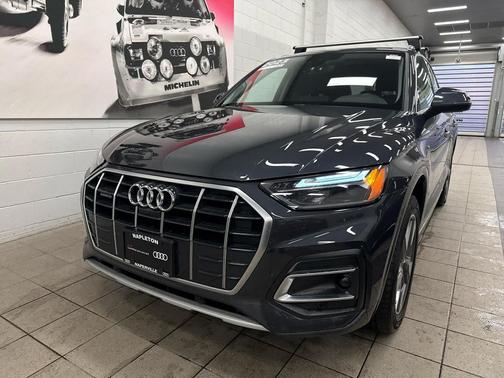 2023 Audi Q5 40 Premium Plus