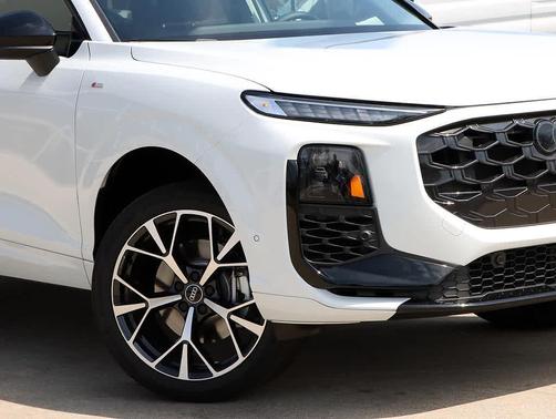 2026 Audi Q3 TFSI quattro S tronic