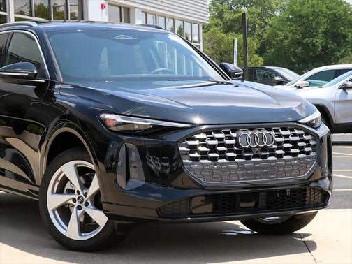 2025 Audi Q5 Premium Plus