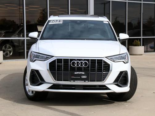 2025 Audi Q3 Premium 45 TFSI S line quattro Tiptronic