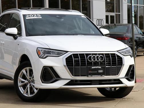 2025 Audi Q3 Premium 45 TFSI S line quattro Tiptronic
