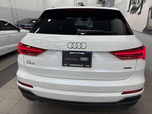 2025 Audi Q3 Premium 45 TFSI S line quattro Tiptronic