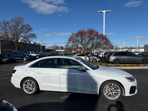 2023 Audi A4 45 S line Premium Plus